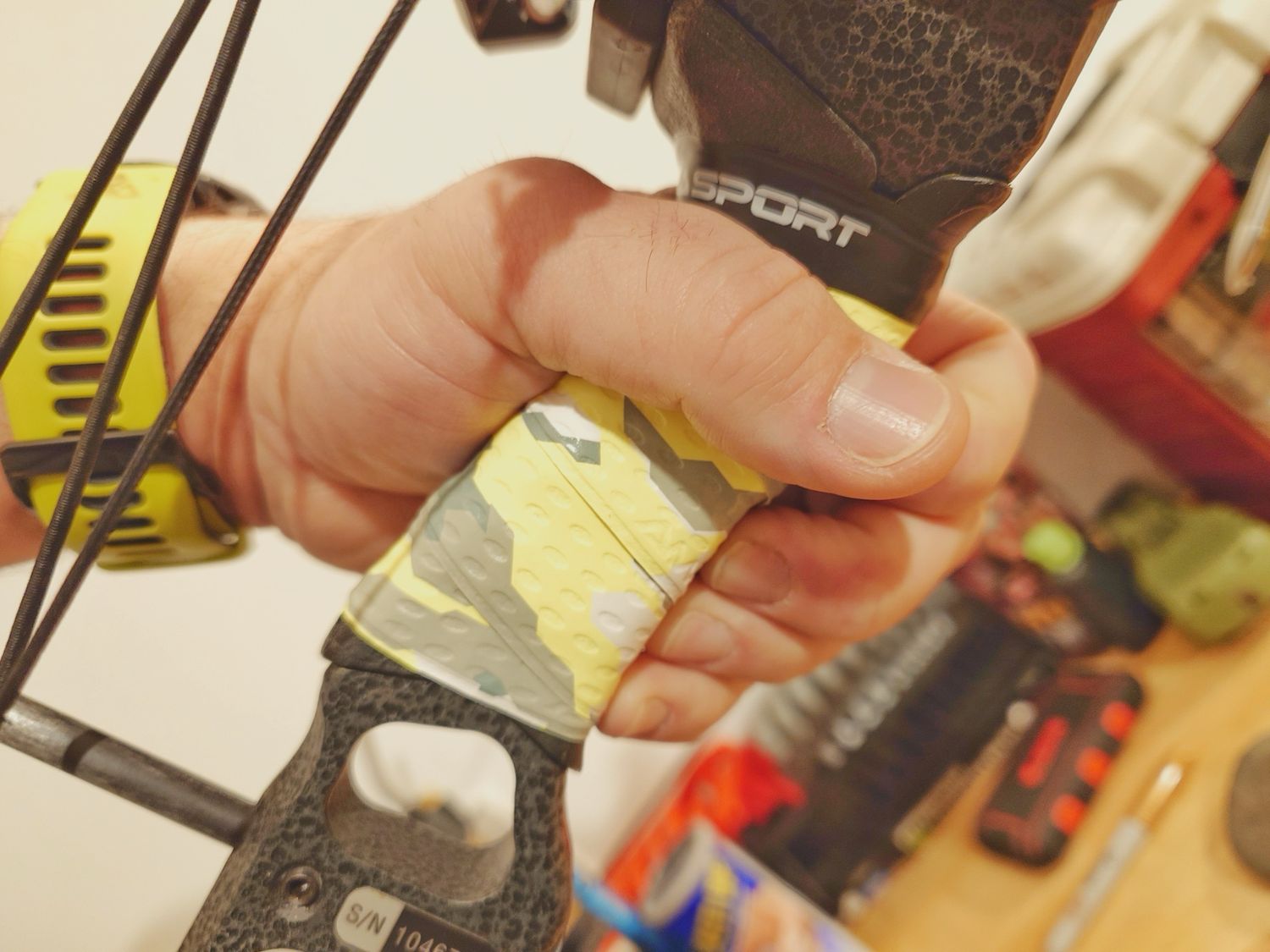 Textured Bow Grip Tape