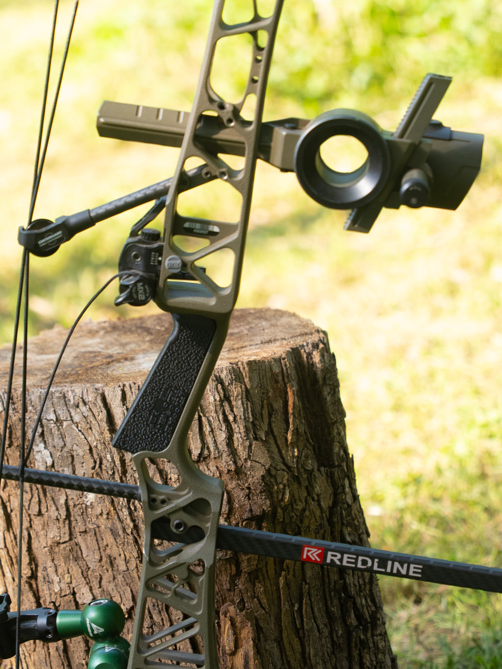 VOID (T.K.) Mathews Bow Grip (ESSENTIAL Grip Pattern)